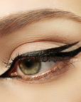 LIQUID EYE LINER